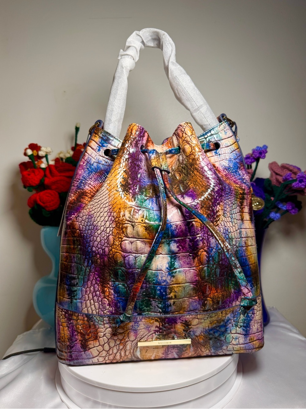 Brahmin Marlowe Bucket Bag in Fallstruck Melbourne Croc Embossed NWT and COA - Picture 1 of 10